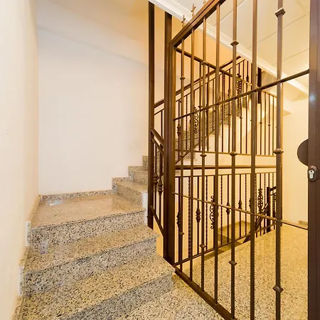 With Parking By The Sea In * Torrevieja