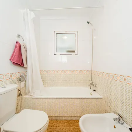 With Parking By The Sea In * Torrevieja